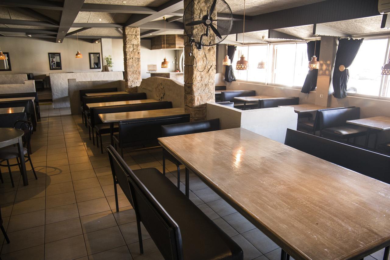 Savoy Hotel Jeffreys Bay Εξωτερικό φωτογραφία