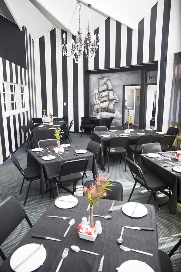 Savoy Hotel Jeffreys Bay Εξωτερικό φωτογραφία